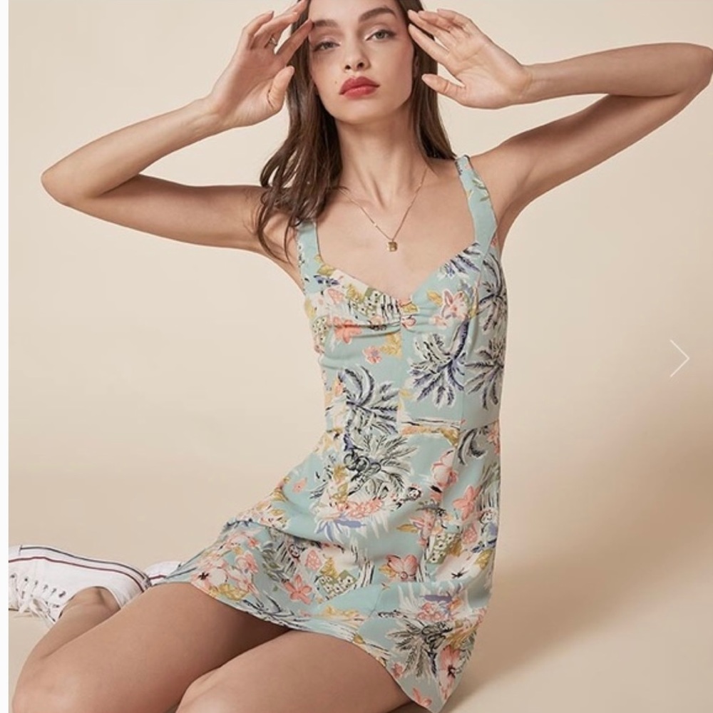 Reformation tropical print sun dress size 4 new w/out tags runs a little large